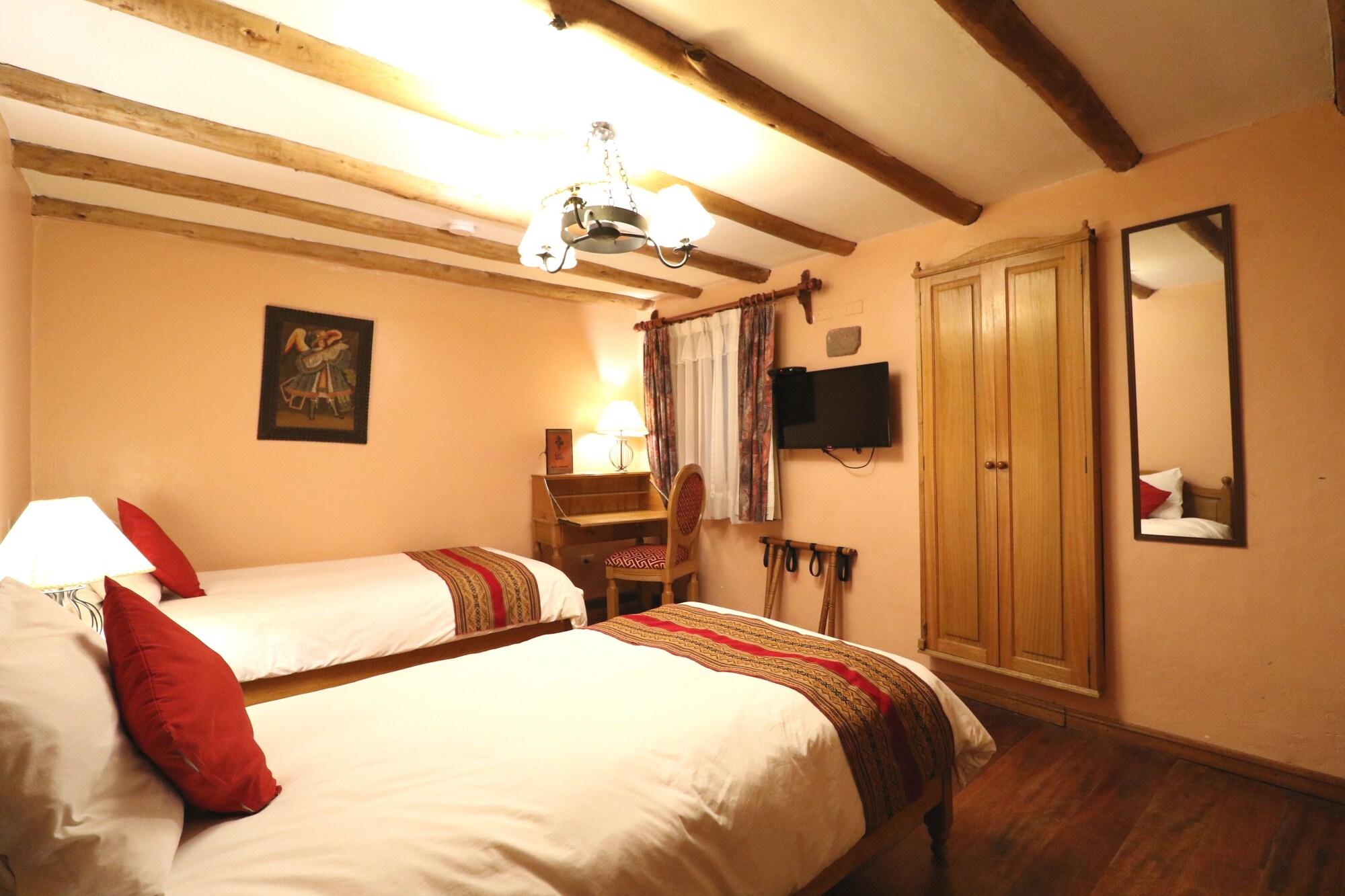 โฮเต็ล แอนด์ มิราดอร์ โลส อาปุส Hotel กุสโก ภายนอก รูปภาพ