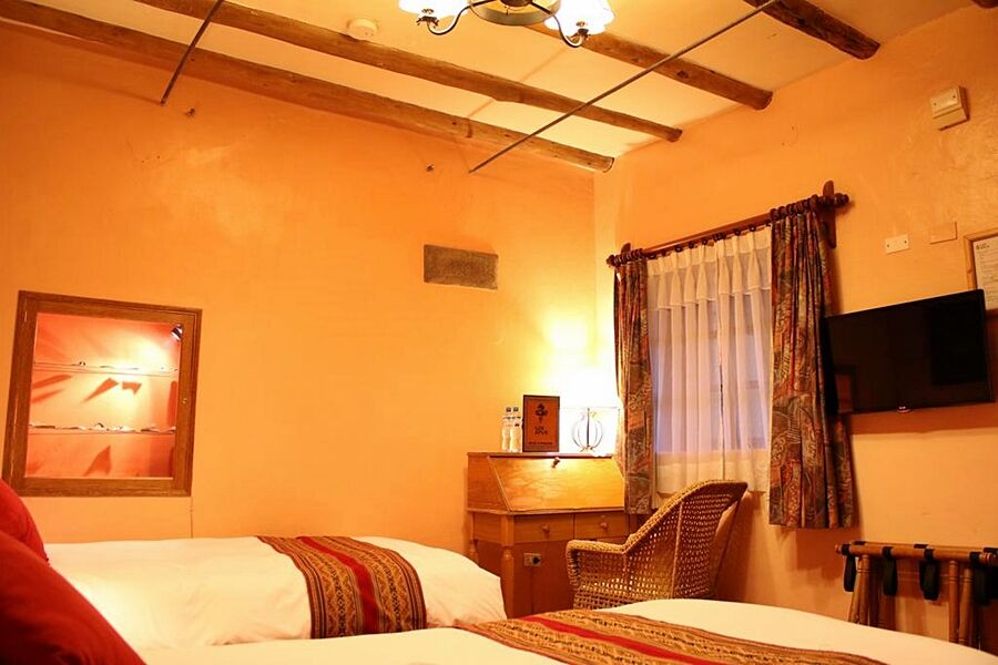 โฮเต็ล แอนด์ มิราดอร์ โลส อาปุส Hotel กุสโก ภายนอก รูปภาพ